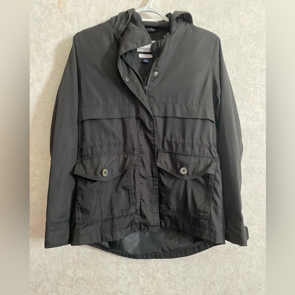 Universal Thread women's extra small black water resistant jacket